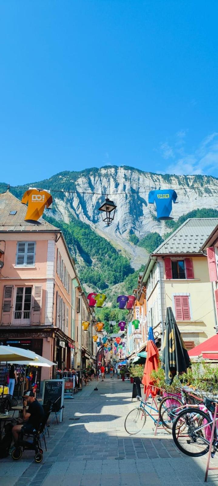 The Stable House Bourg D'Oisans -Bike/Hike/Ski Ле-Бур-д'Уазан Экстерьер фото